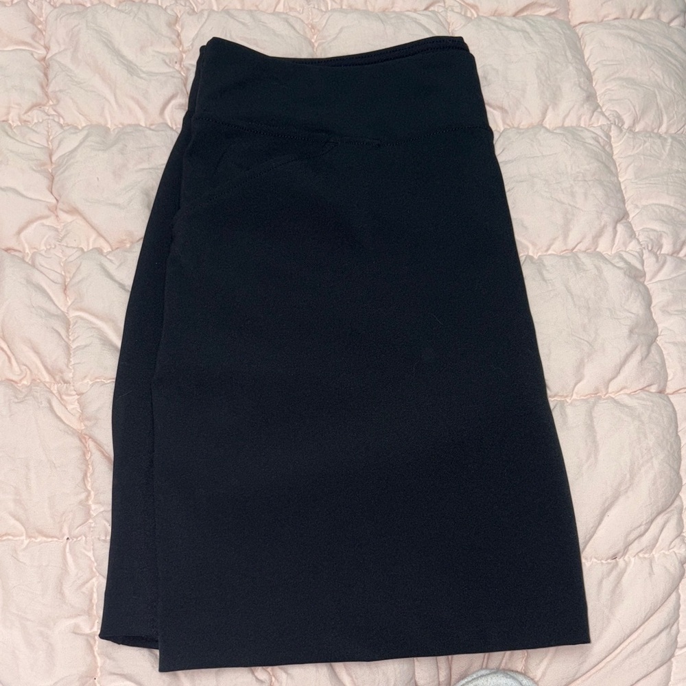 Lilly Pulitzer Luxletic Black Skort NWOT